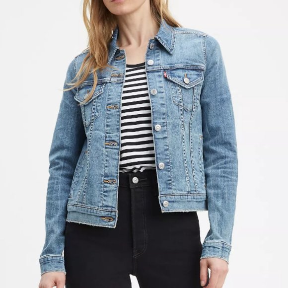 Levi's Women's Original Trucker Denim Jacket Chronicles-Medium Wash